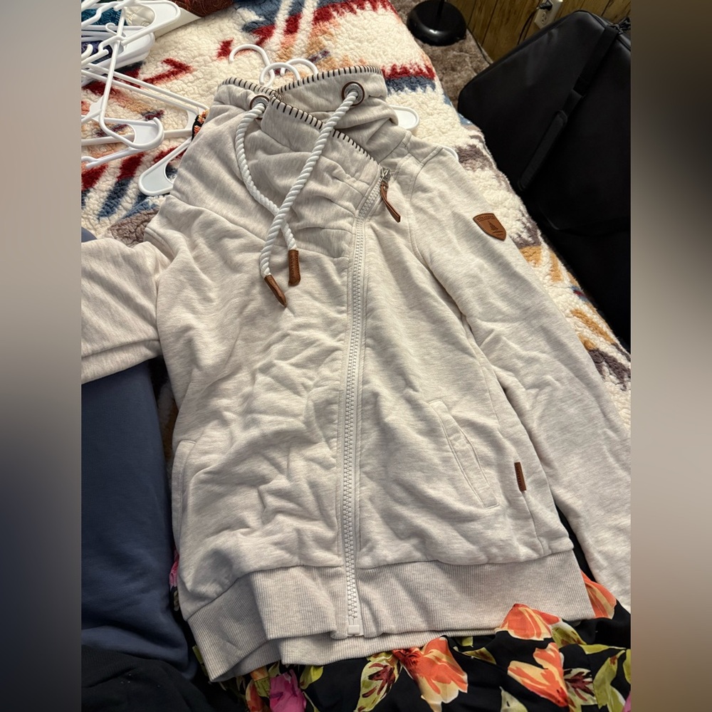 Wanakome Cream Hoodie with Brown Accents